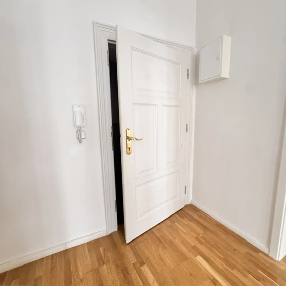 2 Zimmer Wohnung mit 34 m² in Halle (Saale) – Bild 2