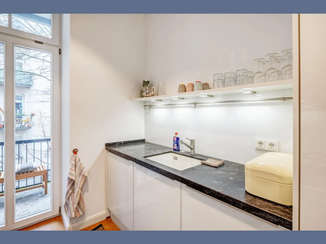 3 room apartment with 90 m² in Munich – Photo 8