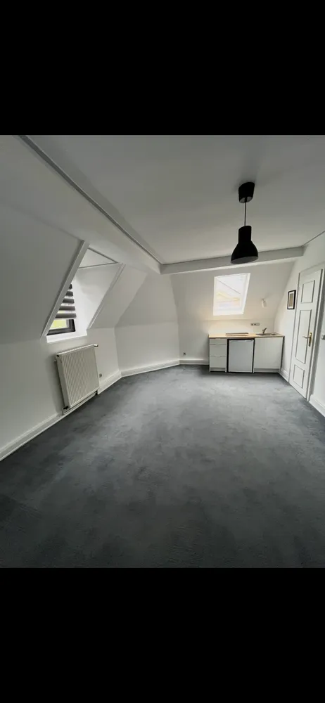 2 Zimmer Wohnung mit 42 m² in Wiesbaden – Bild 2