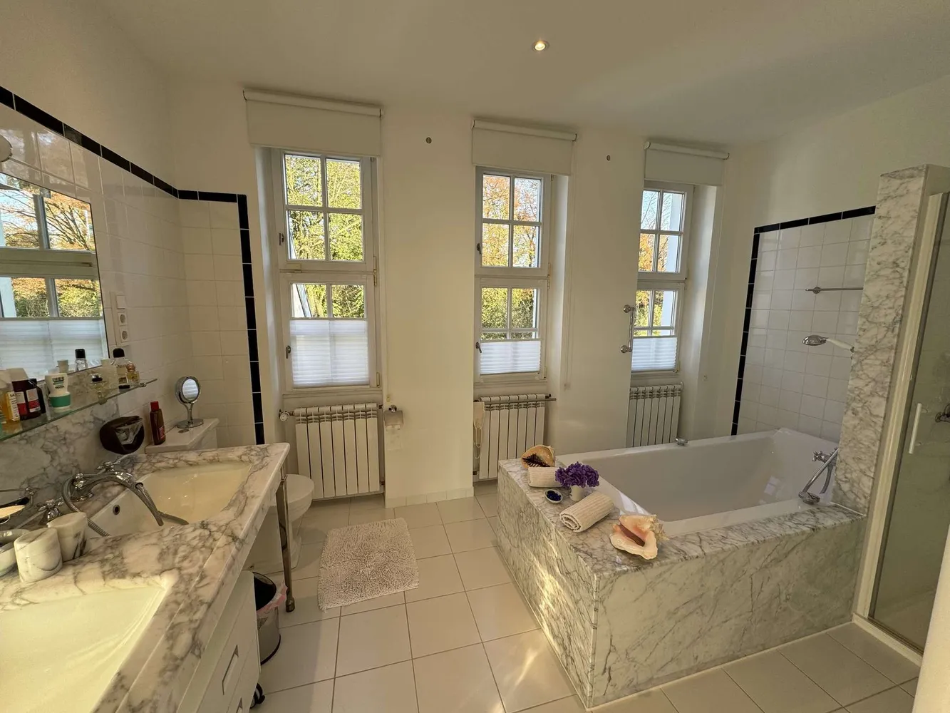 8 Zimmer Haus mit 300 m² in Düsseldorf – Bild 10
