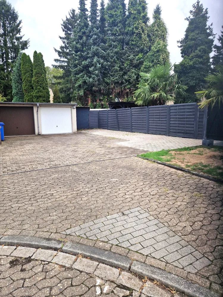 4 Zimmer Haus mit 130 m² in Oberhausen – Bild 2