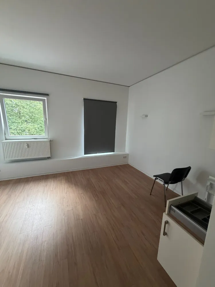 1 Zimmer Wohnung mit 25 m² in Köln – Bild 2