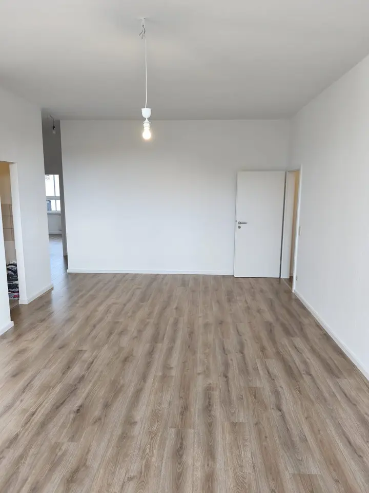 3 Zimmer Wohnung mit 78 m² in Crimmitschau – Bild 2