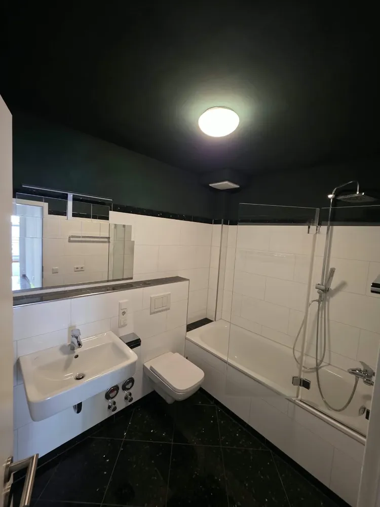 1 Zimmer Wohnung mit 44 m² in Hürth – Bild 2
