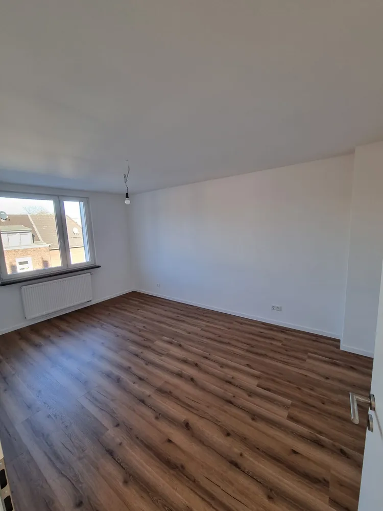 5 Zimmer Wohnung mit 105 m² in Duisburg – Bild 8