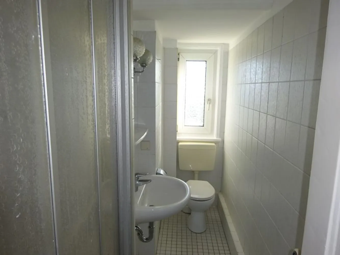 1 Zimmer Wohnung mit 30 m² in Bremerhaven – Bild 4
