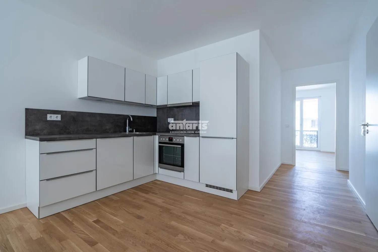 3 Zimmer Wohnung mit 77 m² in Dresden – Bild 2