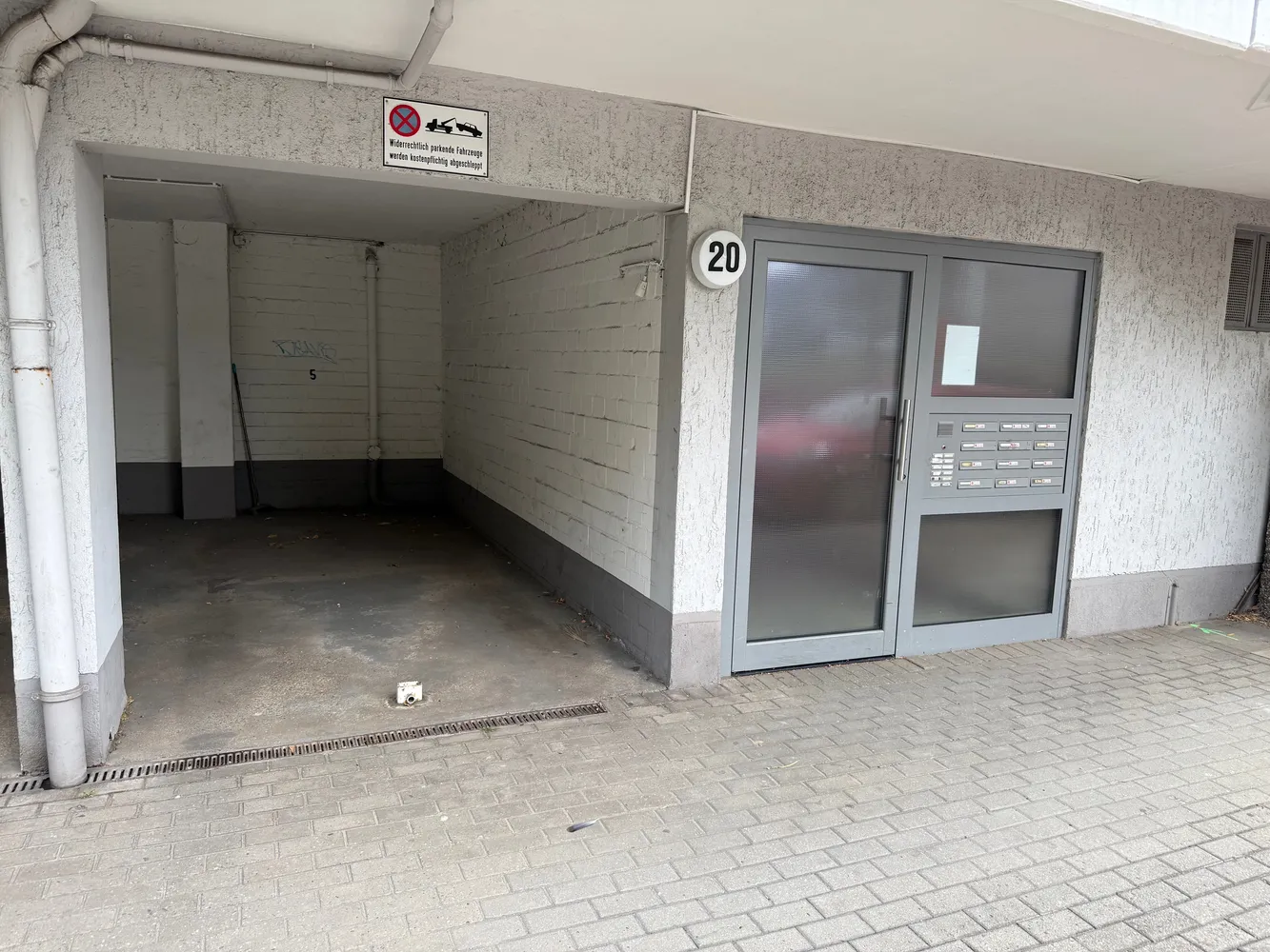 2 Zimmer Wohnung mit 62 m² in Essen – Bild 2