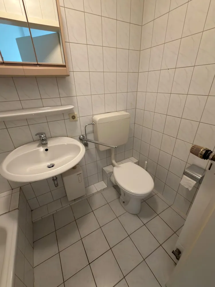 1 room apartment with 30 m² in Bonn – Photo 5