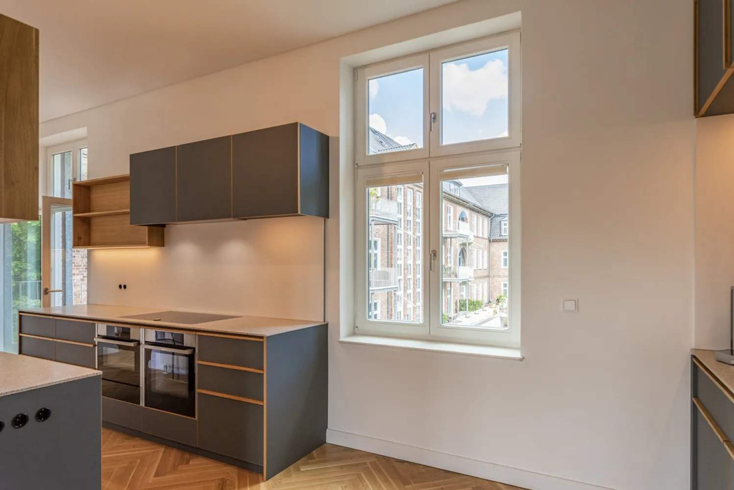 6 Zimmer Wohnung mit 238 m² in Hamburg – Bild 7