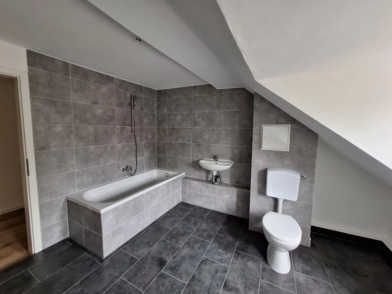 2 Zimmer Wohnung mit 50 m² in Freiberg – Bild 6