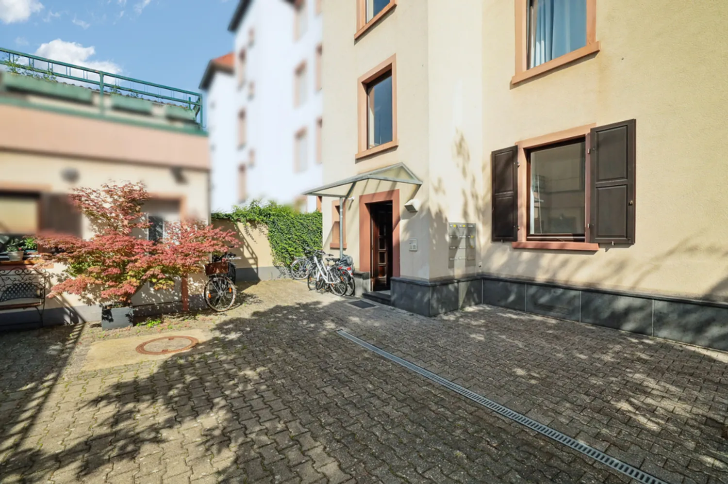 2 Zimmer Wohnung mit 50 m² in Frankfurt am Main – Bild 2