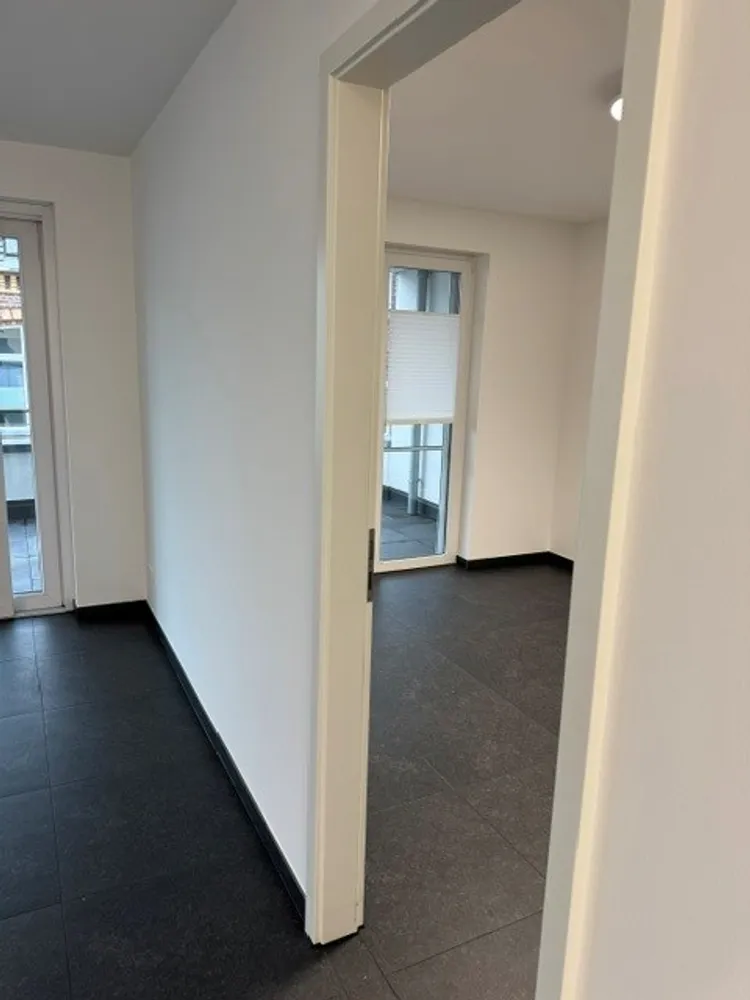 2 Zimmer Wohnung mit 68 m² in Mönchengladbach – Bild 1