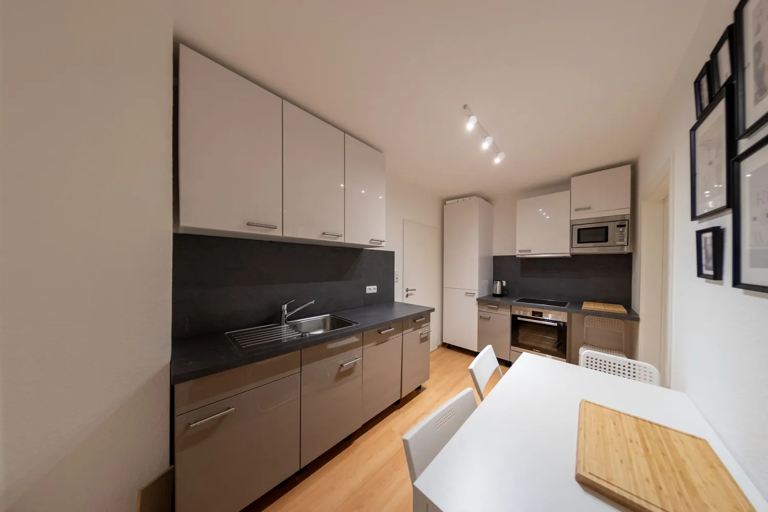 WG-Zimmer mit 14 m² in Frankfurt am Main – Bild 6