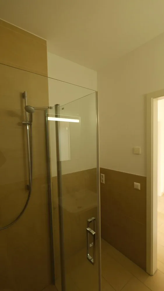 2 Zimmer Wohnung mit 69 m² in Dresden – Bild 11