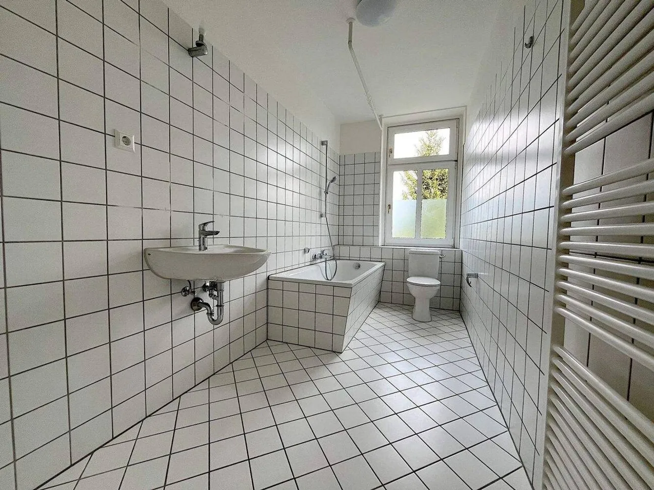 2 room apartment with 65 m² in Chemnitz – Photo 7