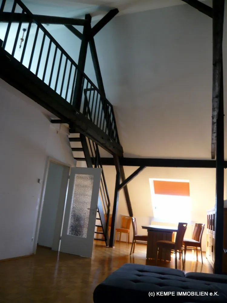 4 Zimmer Wohnung mit 130 m² in Essen – Bild 1