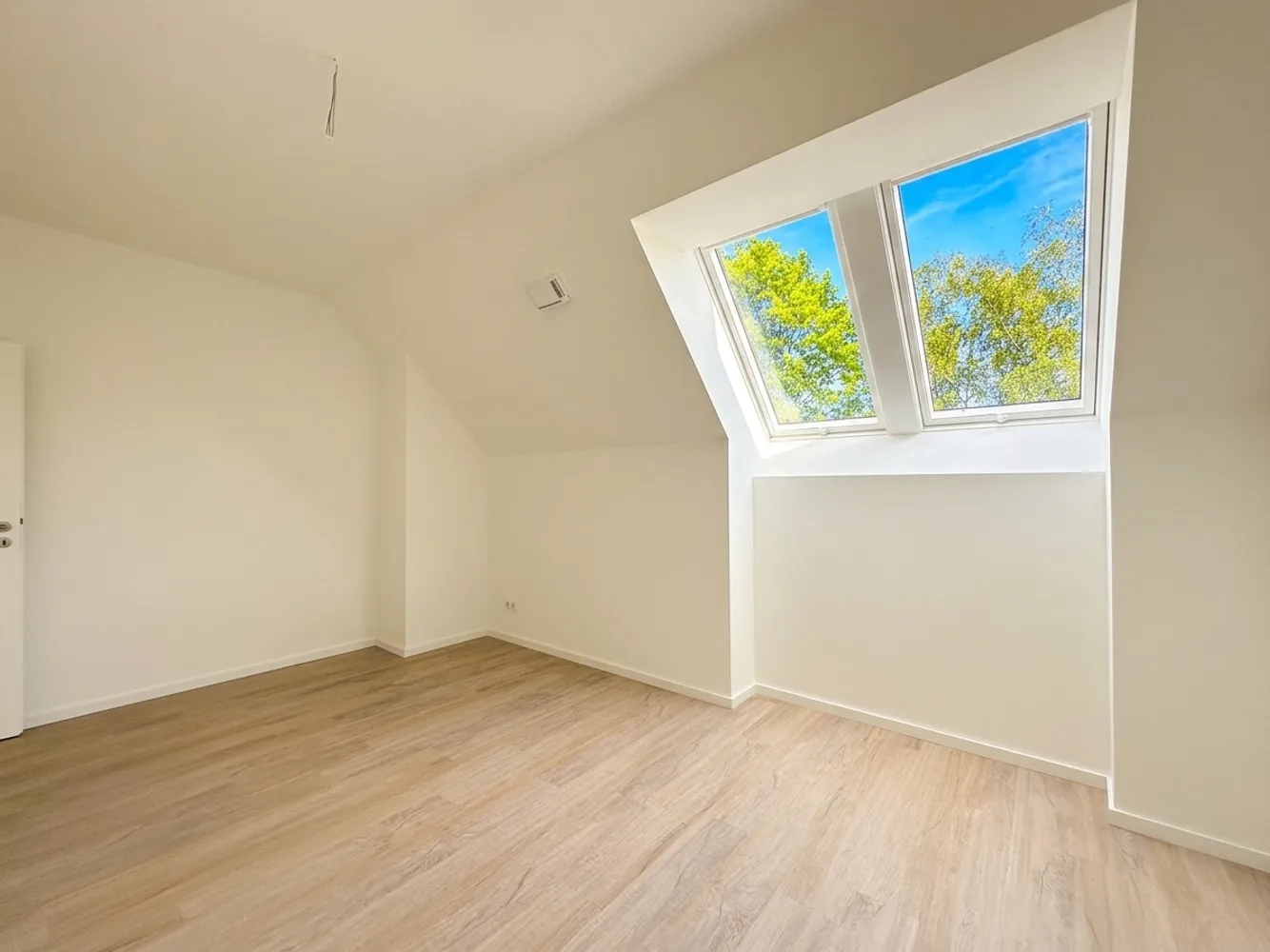 5 Zimmer Wohnung mit 123 m² in Hamburg – Bild 7