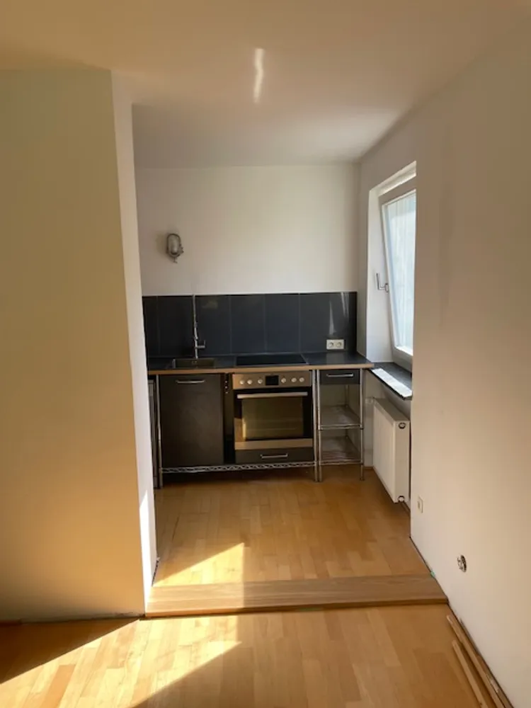 4 Zimmer Wohnung mit 95 m² in München – Bild 4