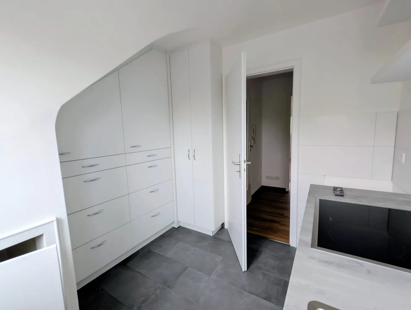 3 Zimmer Wohnung mit 73 m² in Stuttgart – Bild 2