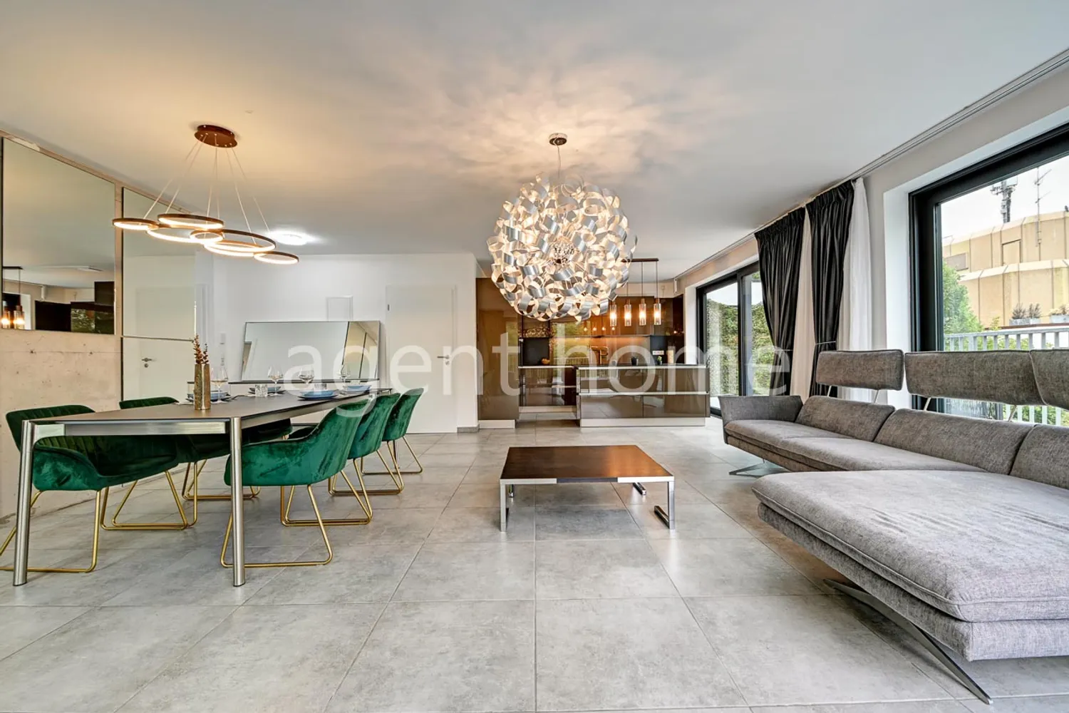 3 Zimmer Wohnung mit 150 m² in Stuttgart – Bild 2