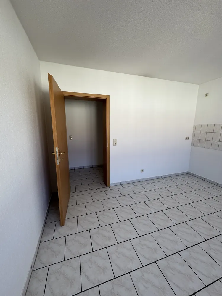 2 room apartment with 80 m² in Magdeburg – Photo 6