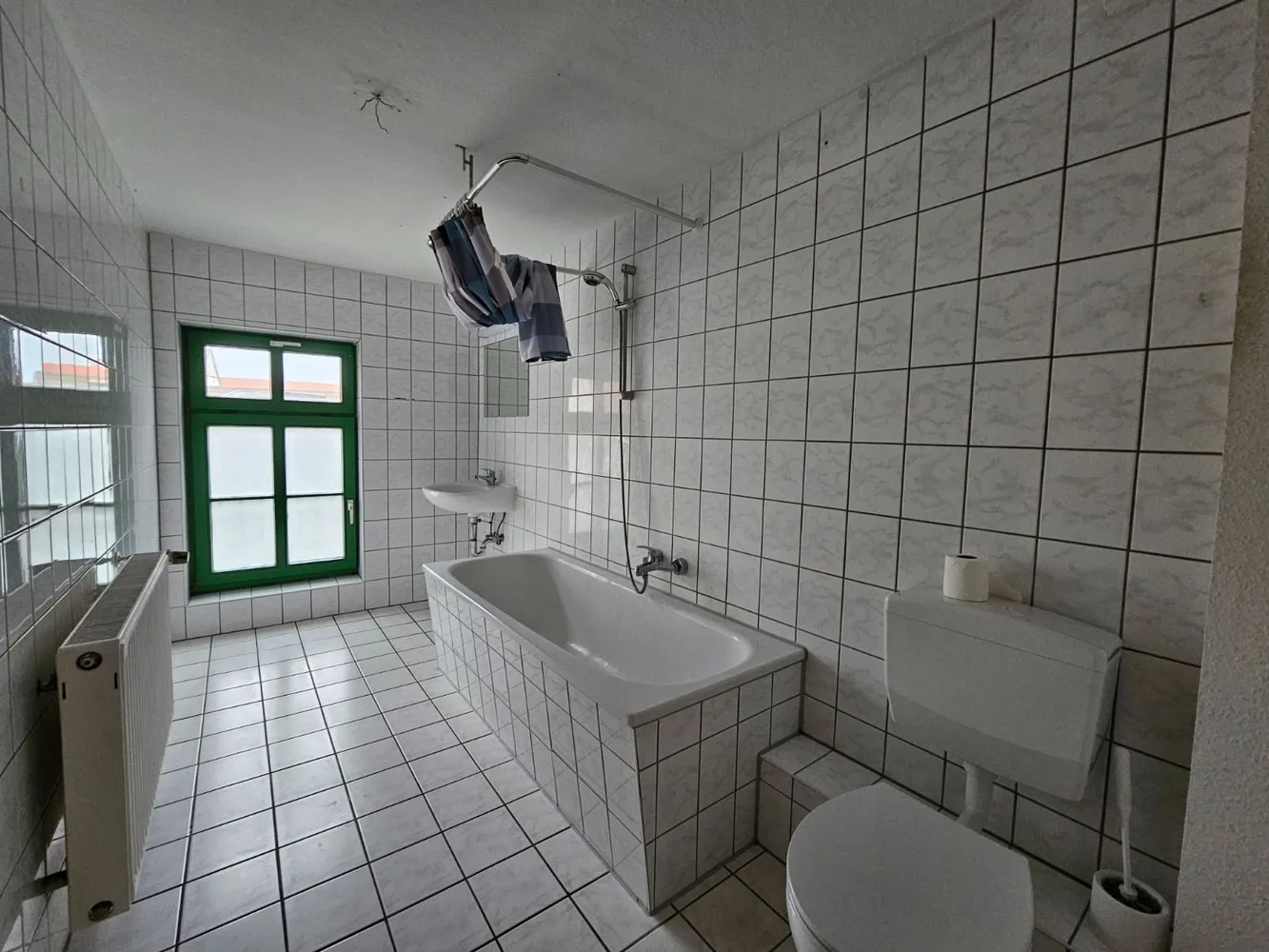 2 room apartment with 80 m² in Mühlhausen – Photo 2