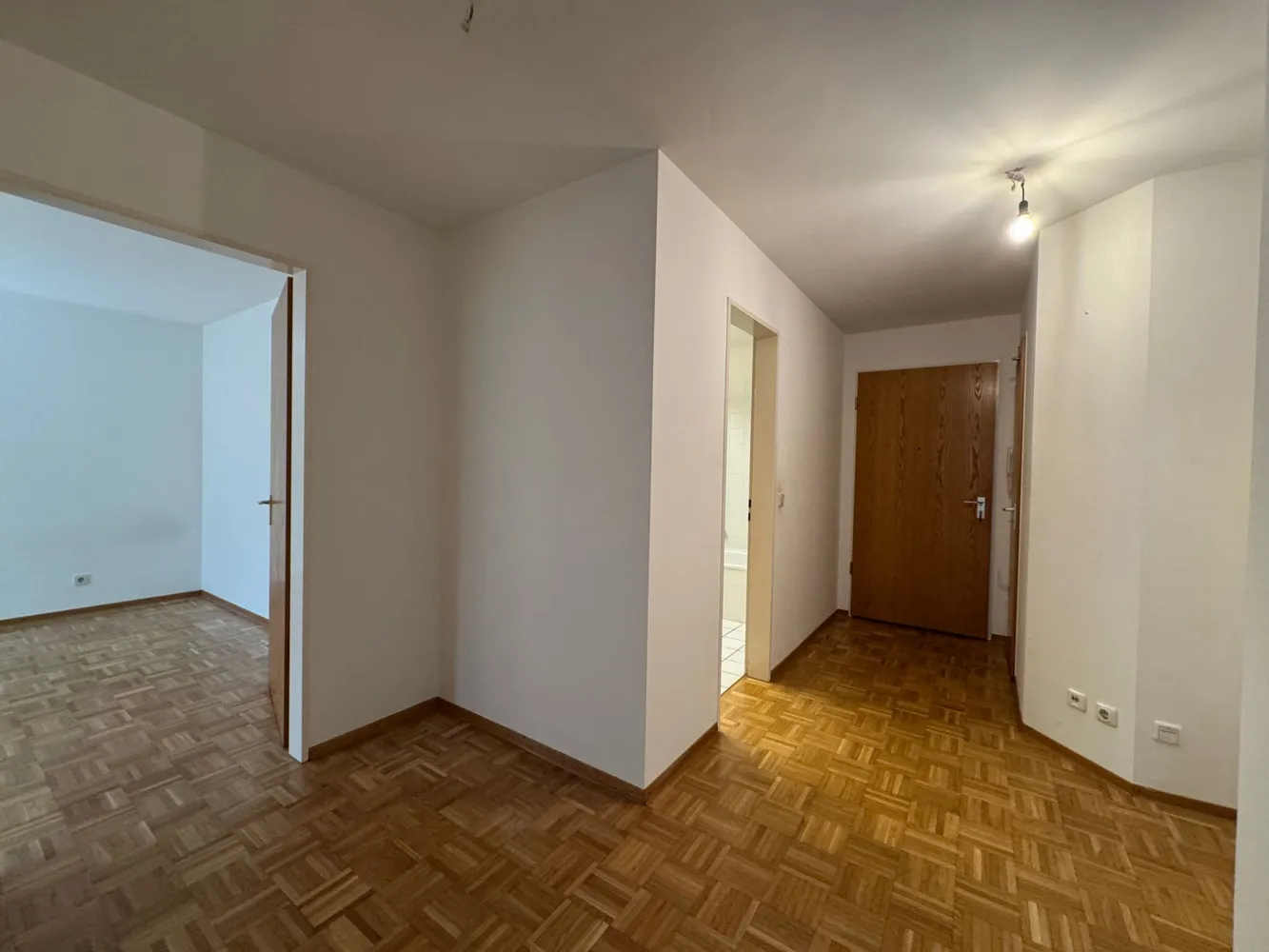 2 Zimmer Wohnung mit 65 m² in Hamburg – Bild 6