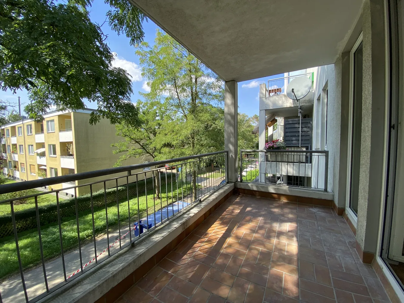 2 Zimmer Wohnung mit 67 m² in Berlin – Bild 1