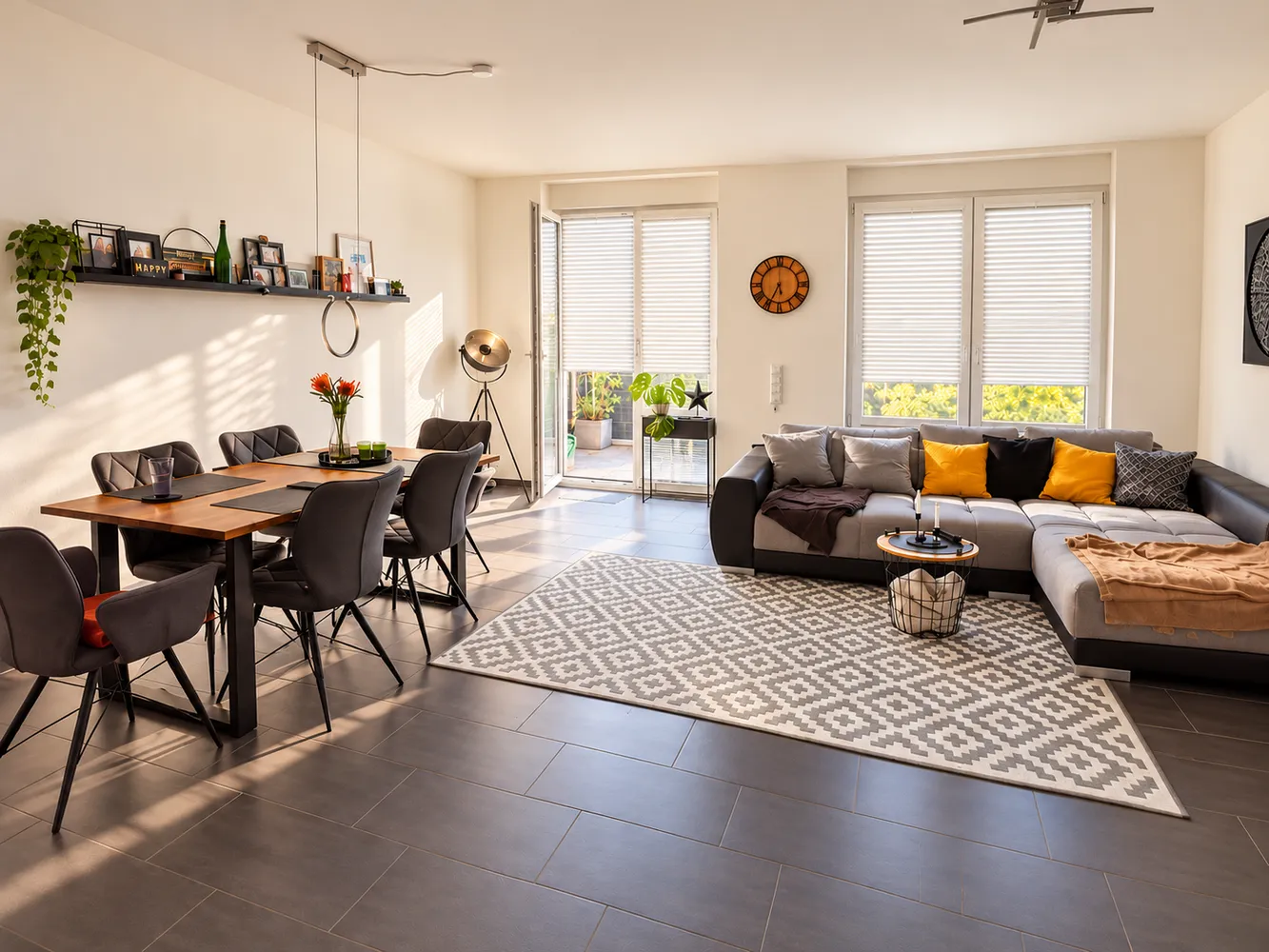 2 Zimmer Wohnung mit 75 m² in Wiesbaden – Bild 6