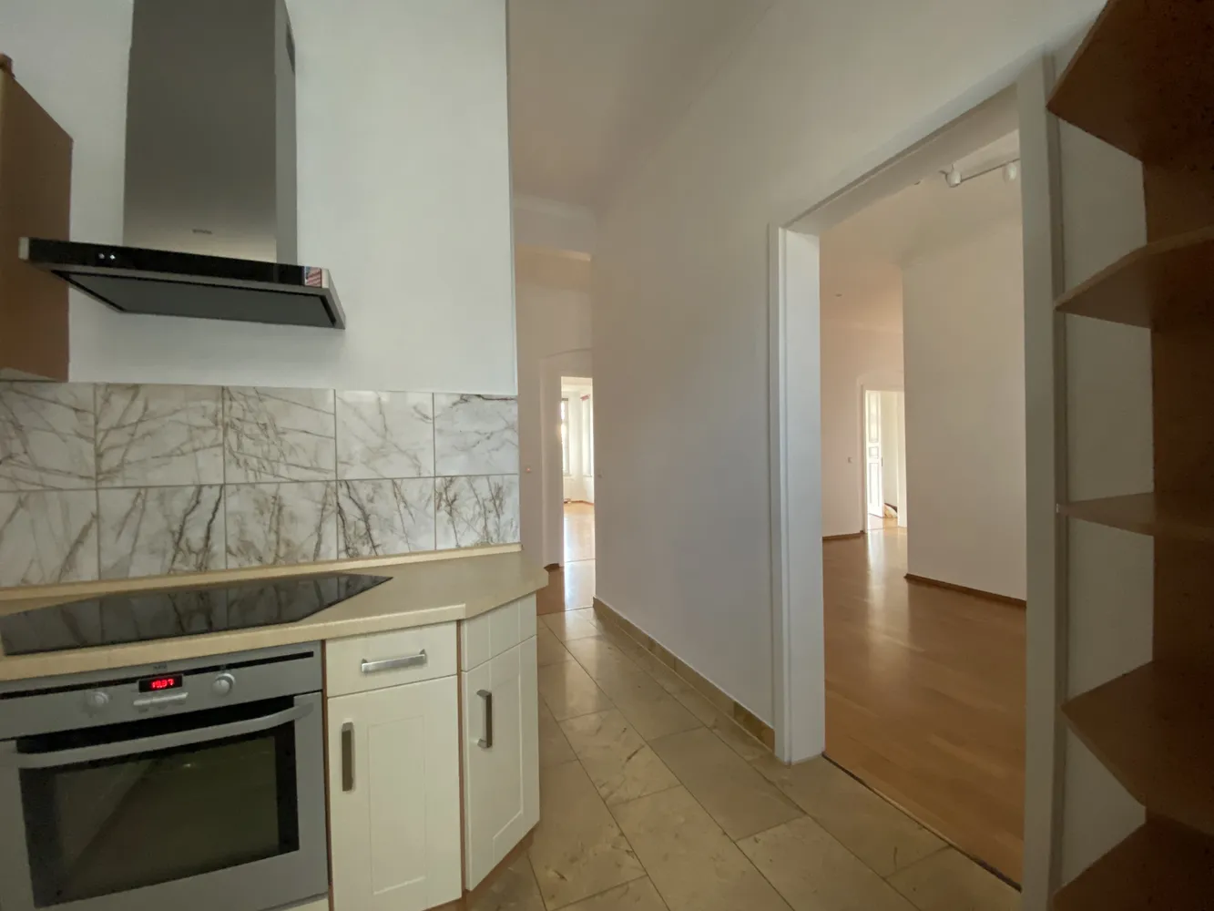 5 room apartment with 160 m² in Magdeburg – Photo 3