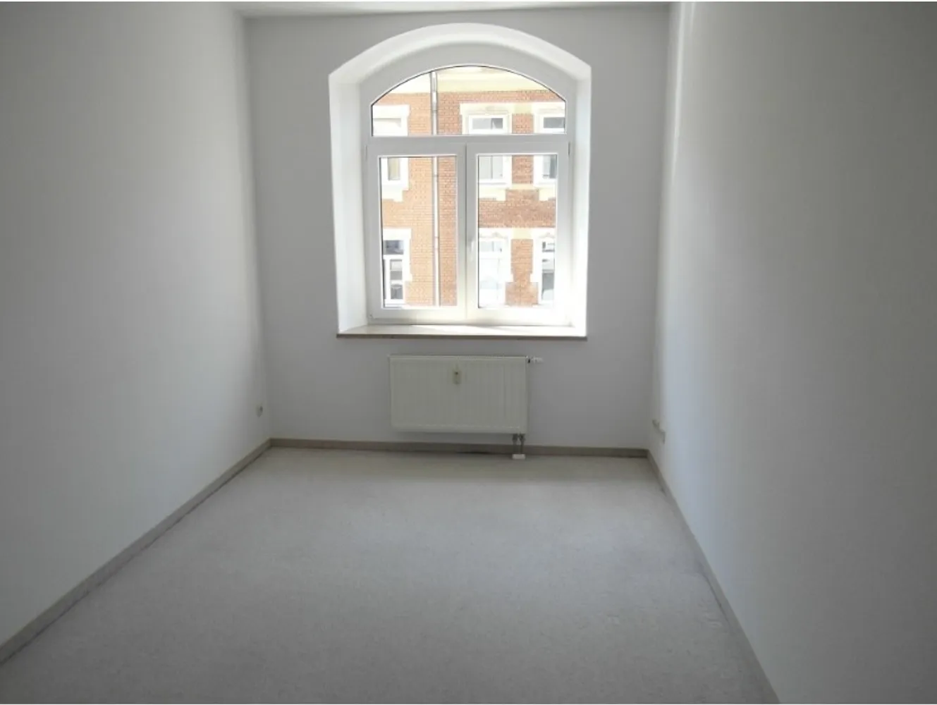 3 Zimmer Wohnung mit 76 m² in Plauen – Bild 2