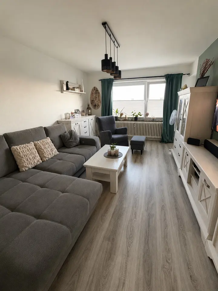 4 Zimmer Wohnung mit 80 m² in Kiel – Bild 1