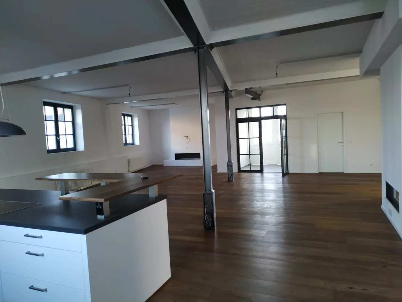 3 Zimmer Wohnung mit 200 m² in Bonn – Bild 1