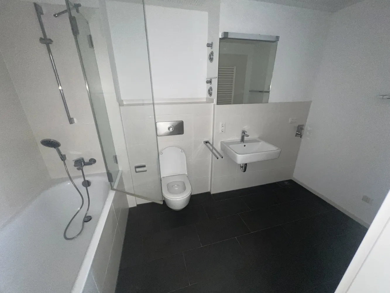 6 Zimmer Wohnung mit 123 m² in Hamburg – Bild 11