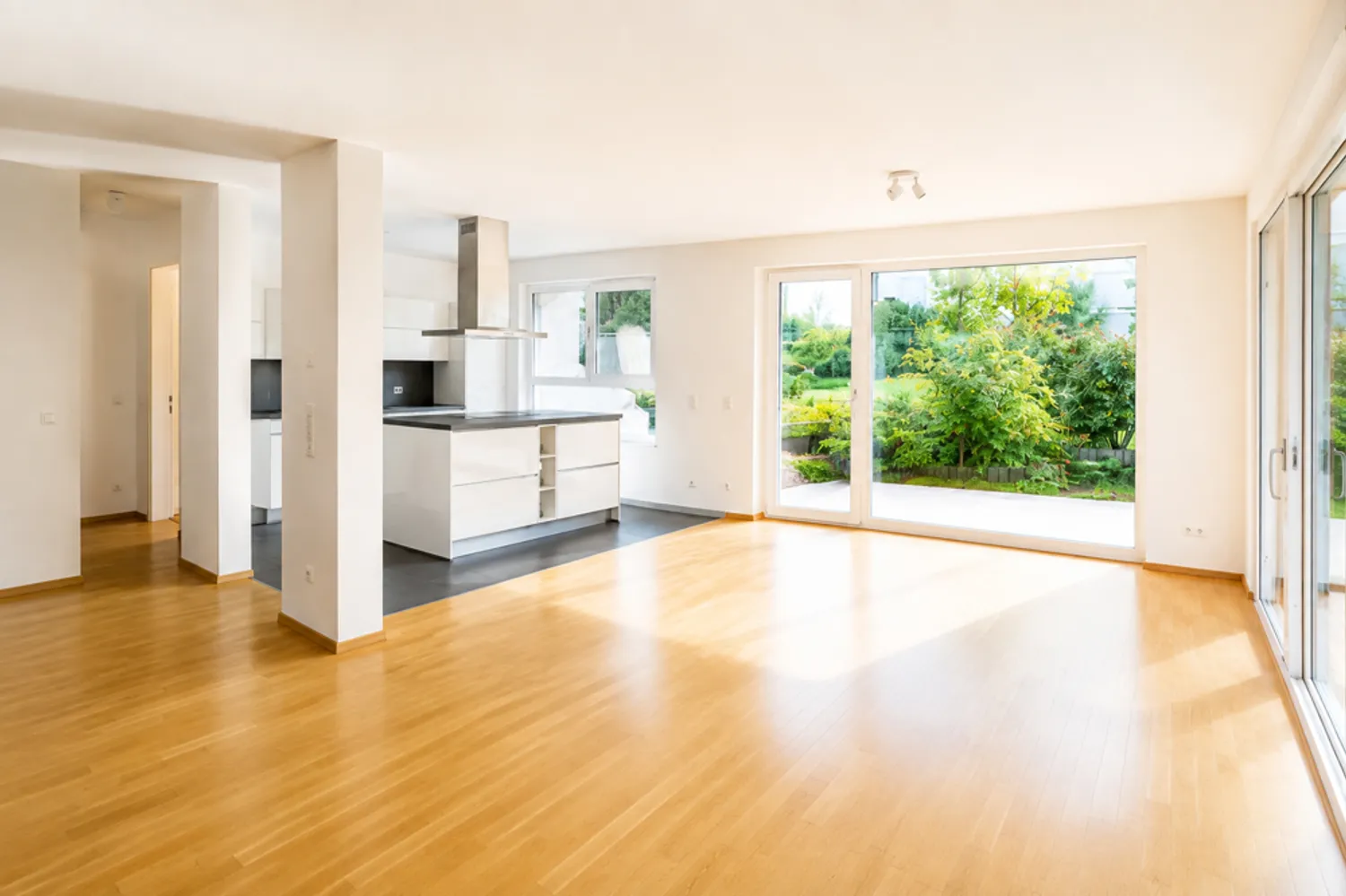 4 room apartment with 178 m² in Ludwigshafen am Rhein – Photo 1