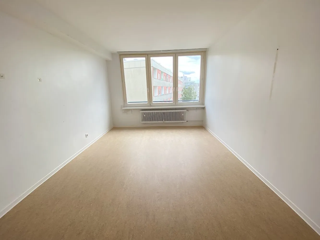 2 room apartment with 73 m² in Berlin – Photo 4