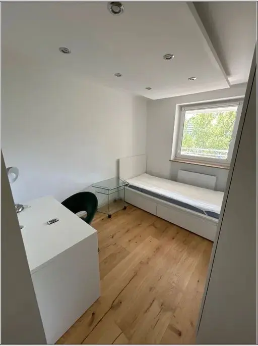 10 room apartment with 10 m² in Munich – Photo 3