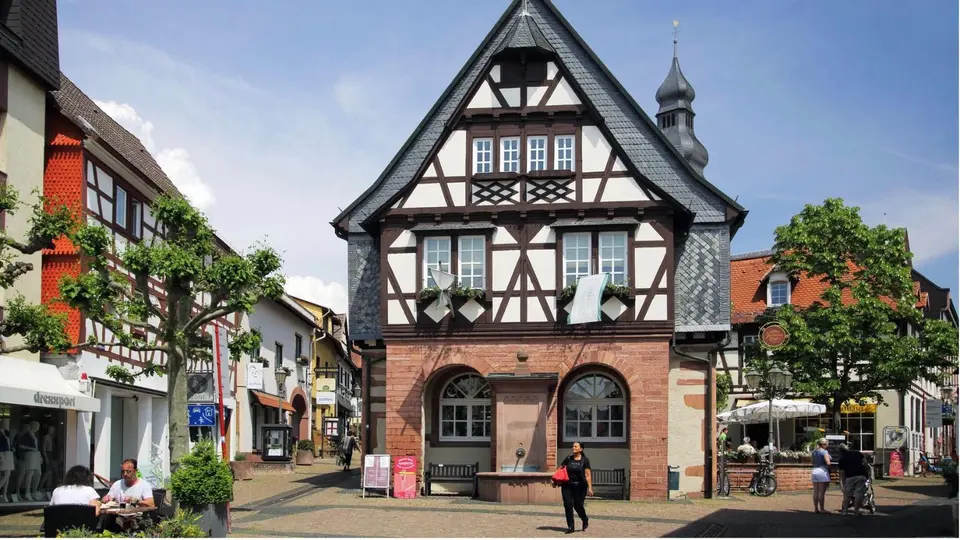 3 Zimmer Haus mit 75 m² in Wiesbaden – Bild 1