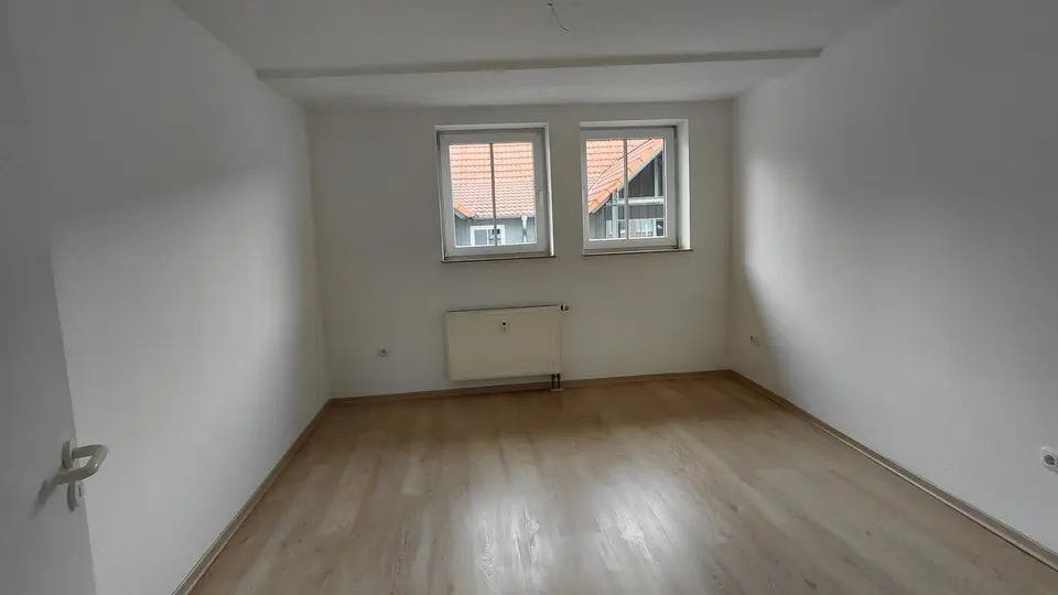 2 Zimmer Wohnung mit 67 m² in Eisenach – Bild 2