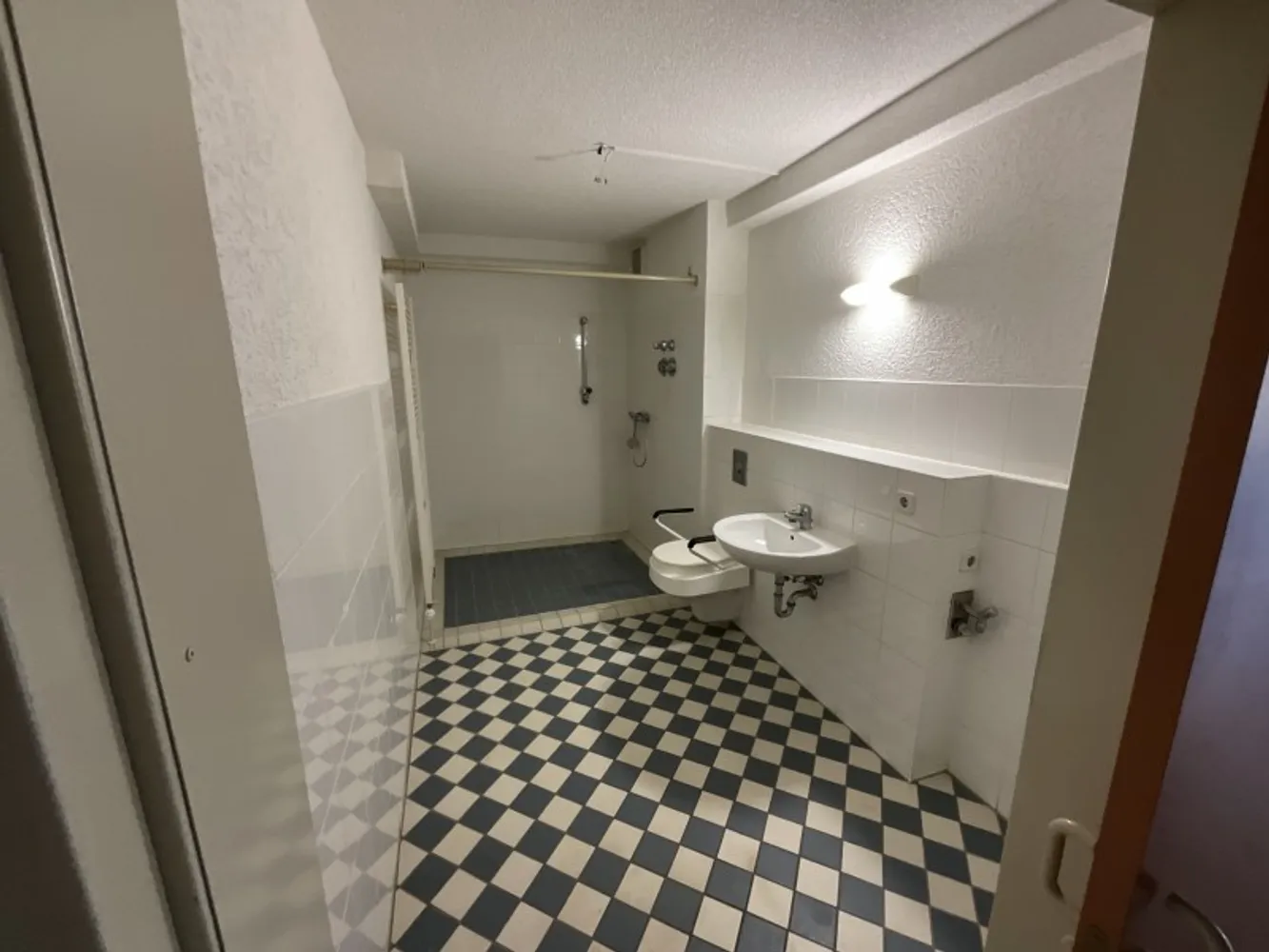 2 Zimmer Wohnung mit 58 m² in Suhl – Bild 1