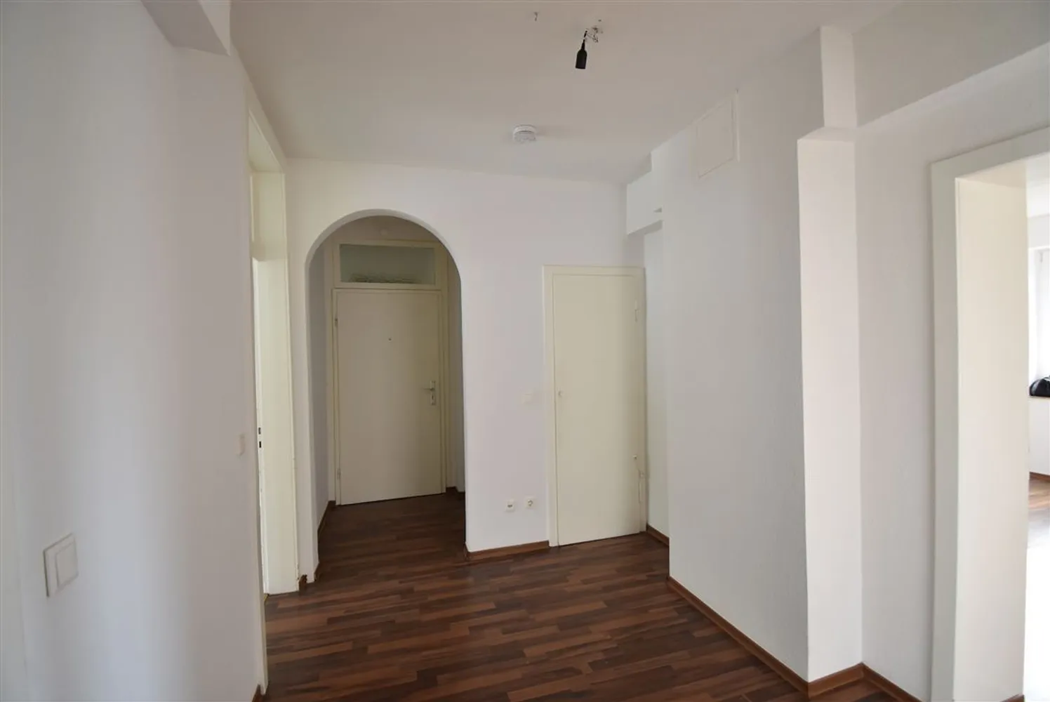 3 Zimmer Wohnung mit 84 m² in Krefeld – Bild 2