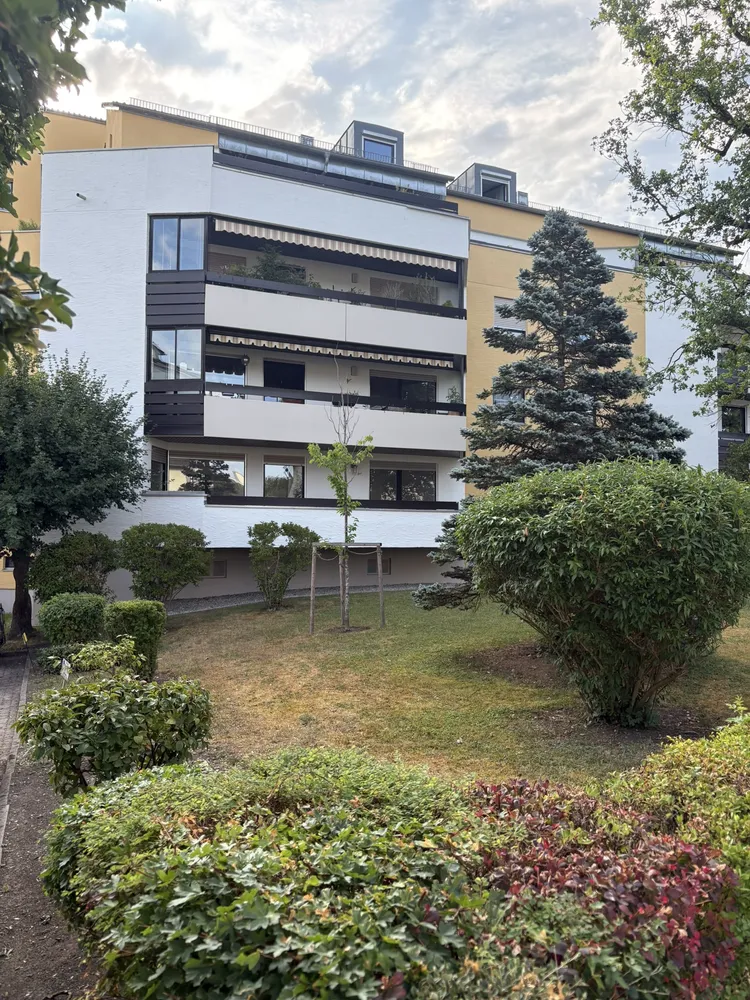 3 Zimmer Wohnung mit 91 m² in Augsburg – Bild 1