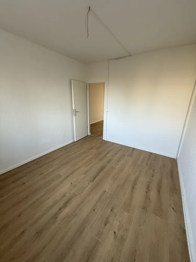 3 Zimmer Wohnung mit 58 m² in Halle (Saale) – Bild 6