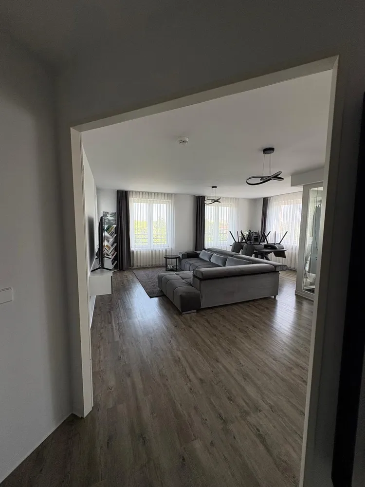 2 room apartment with 69 m² in Berlin – Photo 1
