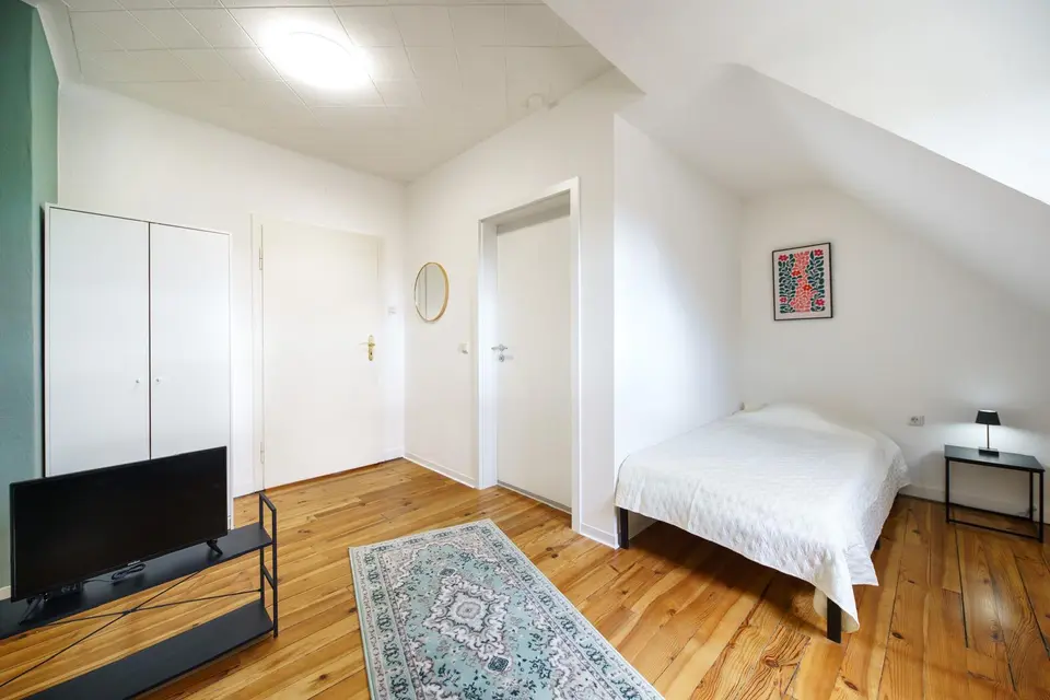 2 Zimmer Wohnung mit 30 m² in Saarbrücken – Bild 1