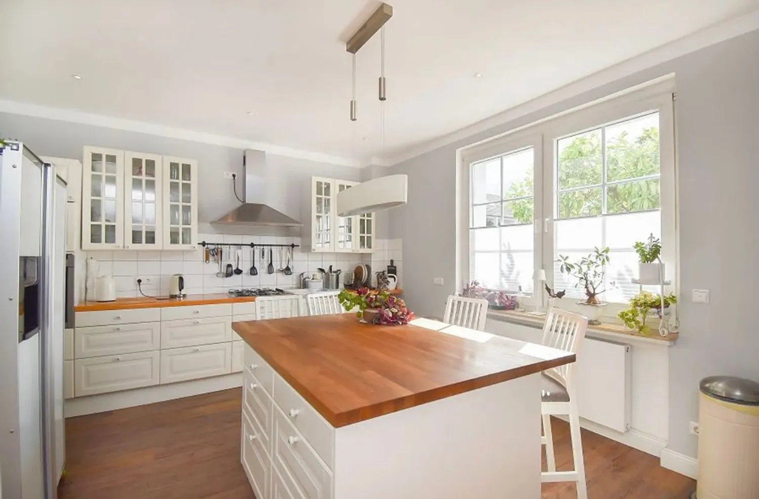 6 Zimmer Wohnung mit 230 m² in Hannover – Bild 8