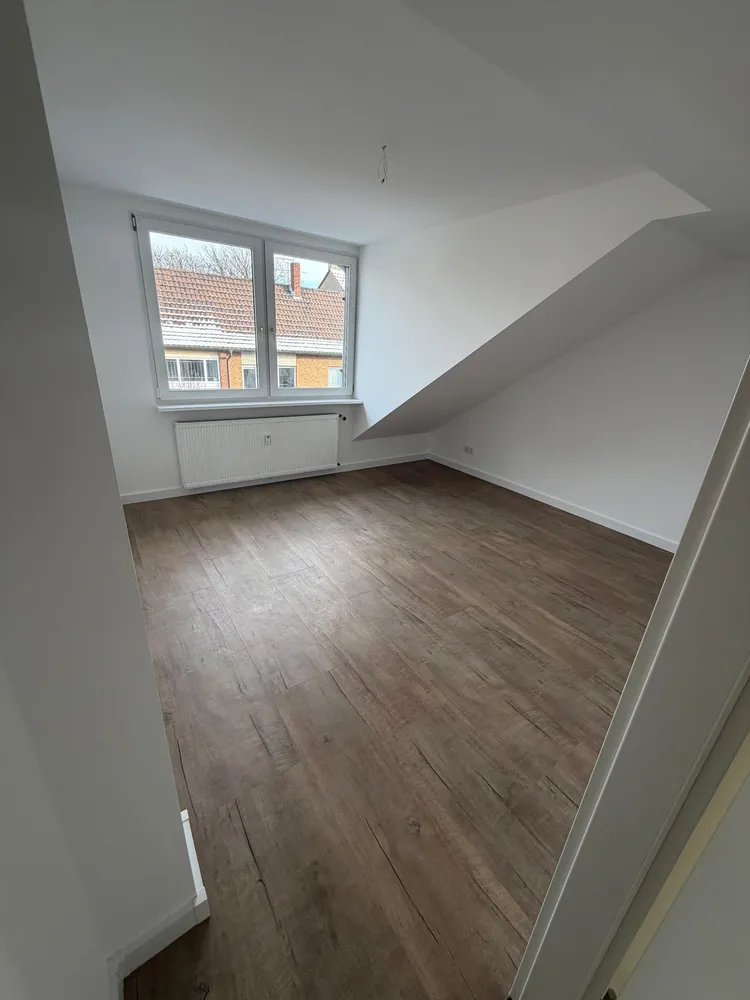 4 Zimmer Wohnung mit 92 m² in Oberhausen – Bild 1