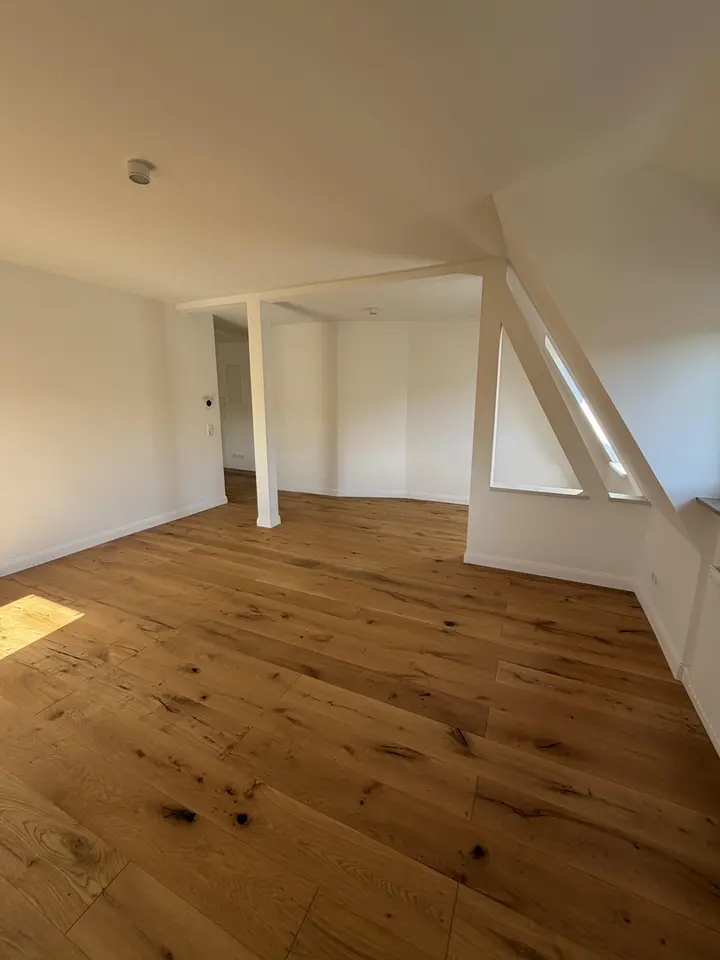 2 Zimmer Wohnung mit 68 m² in Stuttgart – Bild 1