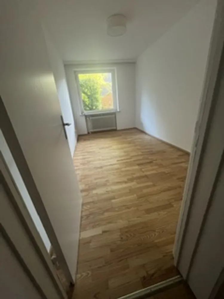 4 Zimmer Wohnung mit 125 m² in Hamburg – Bild 11